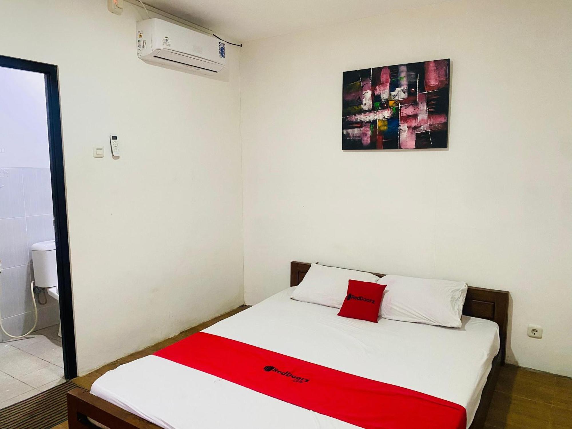 Reddoorz Syariah Near Wisata Durensewu Pandaan Jetak Экстерьер фото